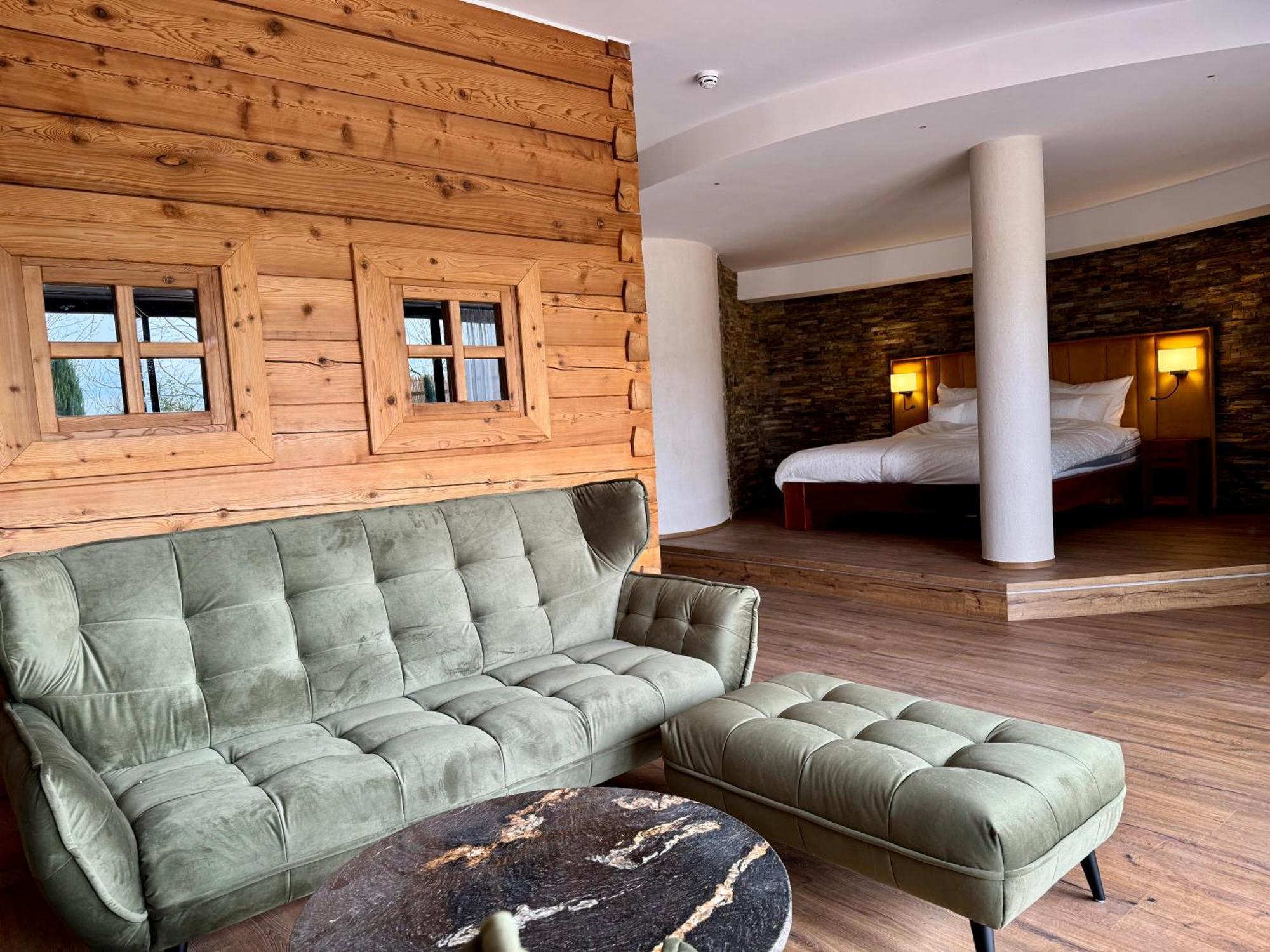 Golf & Spa Kuneticka Hora Dritec Room photo